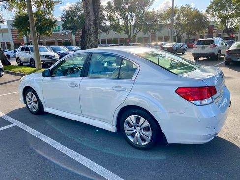 Used 2013 Subaru Legacy 2.5i image 5