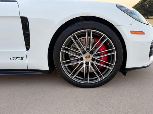 Used 2020 Porsche Panamera GTS AWD/4WD image 19