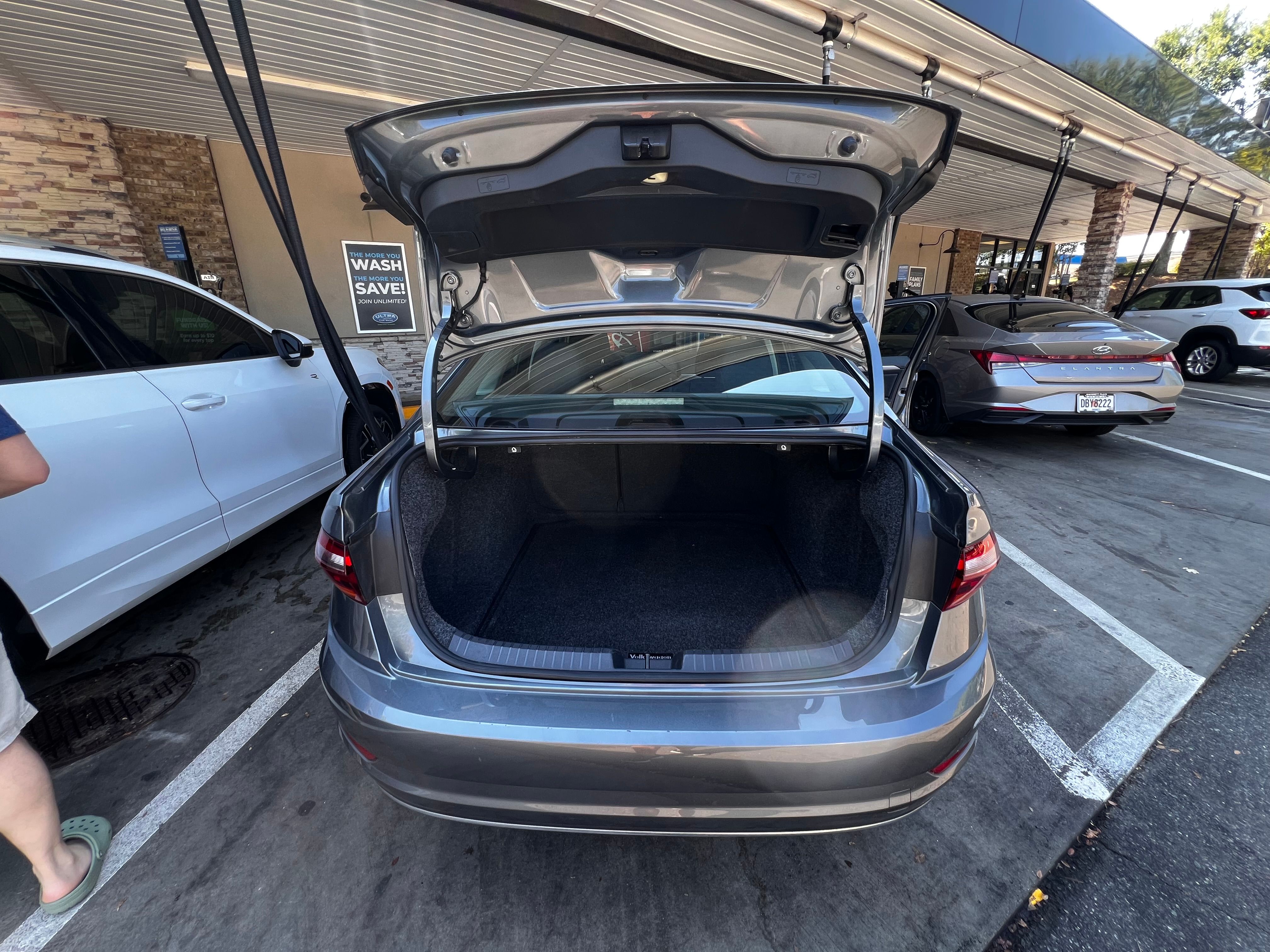 Used 2019 Volkswagen Jetta S w/ Driver Assistance Package FWD image 8