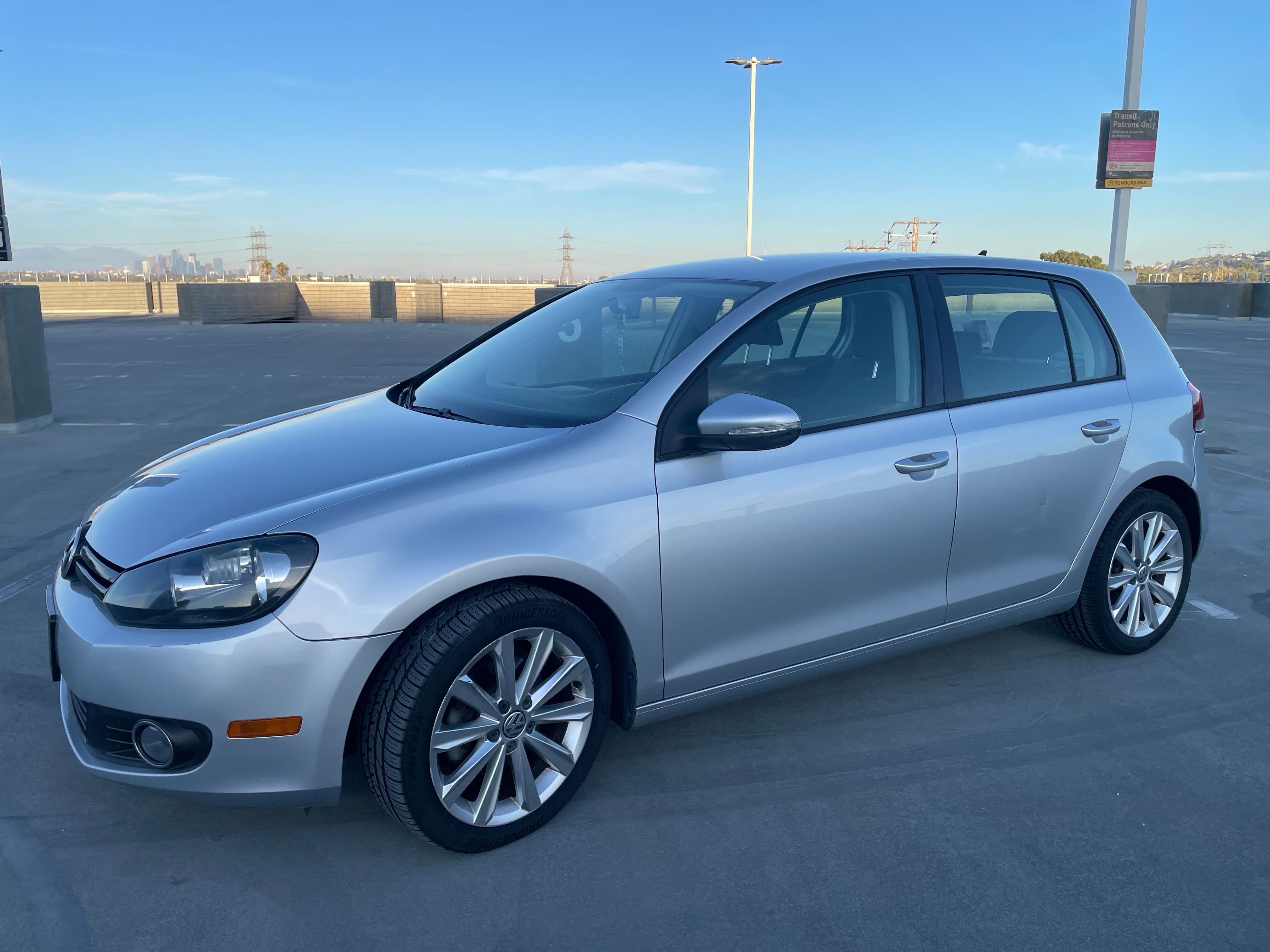 Used 2014 Volkswagen Golf TDI FWD image 5