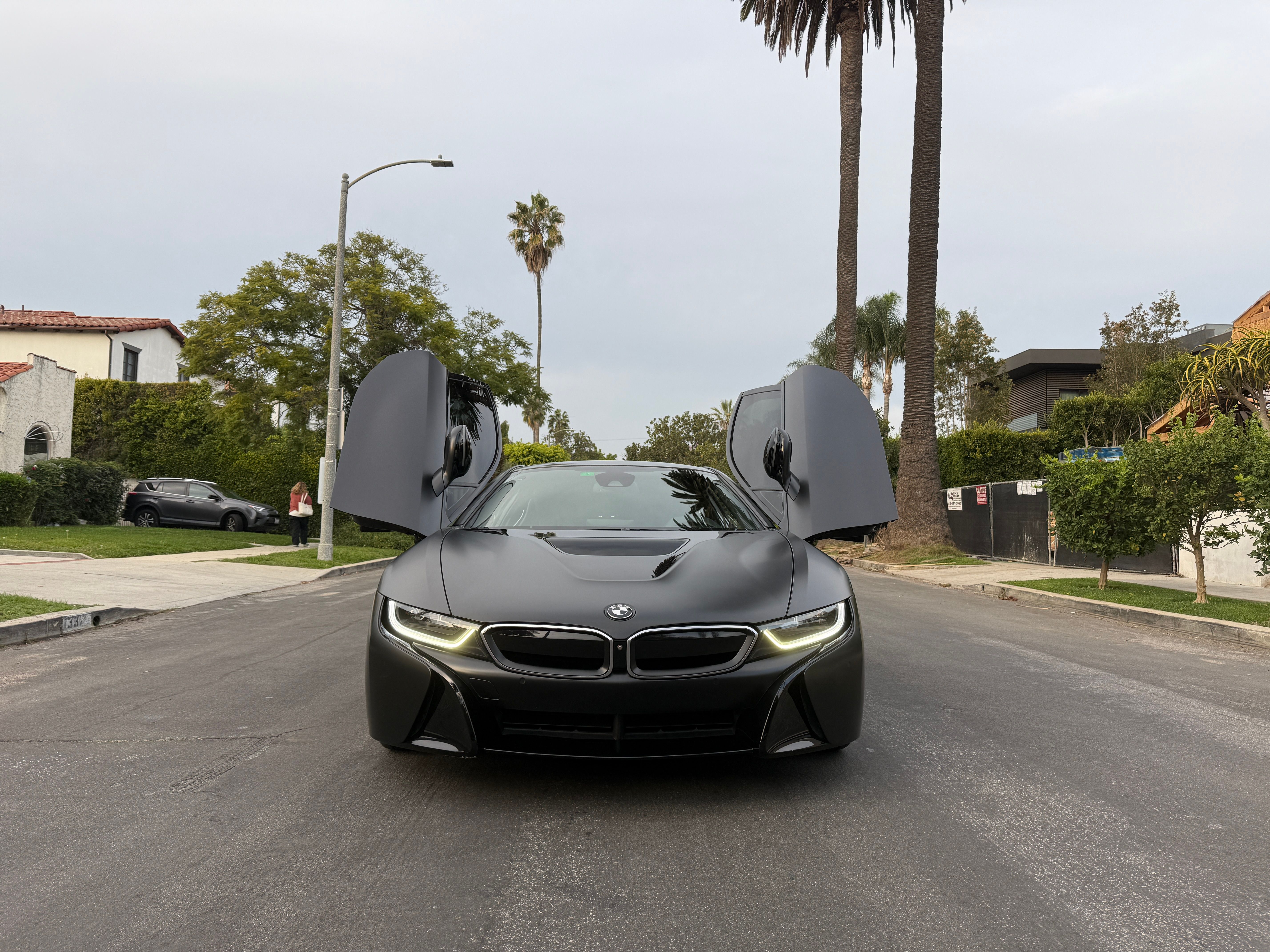 Used 2017 BMW i8 AWD/4WD image 6