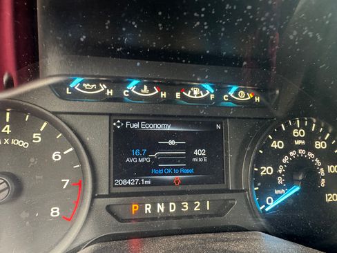 Used 2015 Ford F150 XL w/ Equipment Group 101A Mid image 11