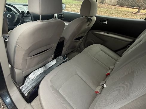 Used 2014 Nissan Rogue S image 8