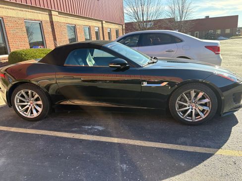 Used 2016 Jaguar F-TYPE Convertible image 9