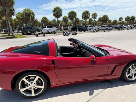 Used 2008 Chevrolet Corvette Coupe w/ Preferred Equipment Group RWD image 5