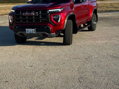 Used 2025 GMC Canyon AT4 w/ Technology Plus Package