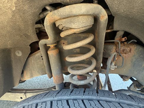 Used 2016 Ford F250 XL w/ Power Equipment Group AWD/4WD image 4