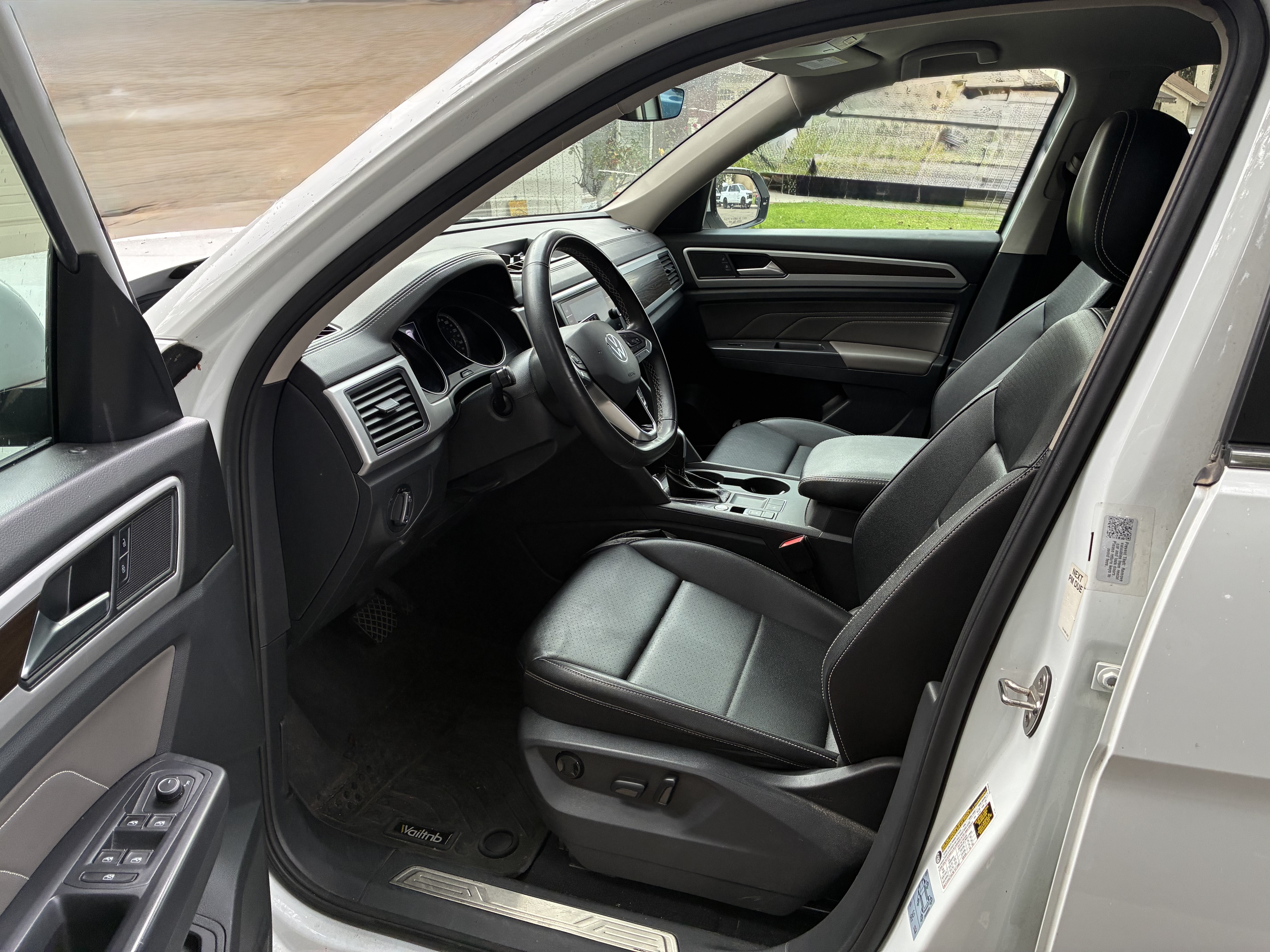 Used 2021 Volkswagen Atlas SE FWD image 4