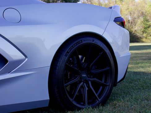 Used 2021 Chevrolet Corvette Stingray Preferred Cpe w/ Z51 Performance Package image 10