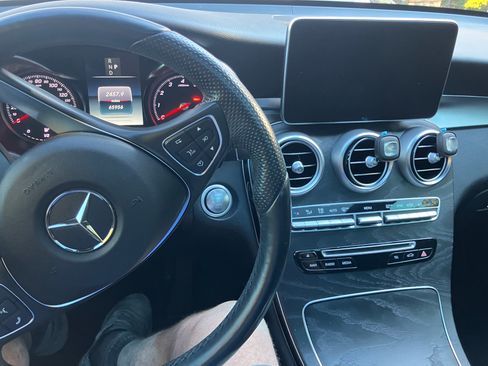 Used 2018 Mercedes-Benz GLC 300 300 4MATIC Sport Utility 4D image 8