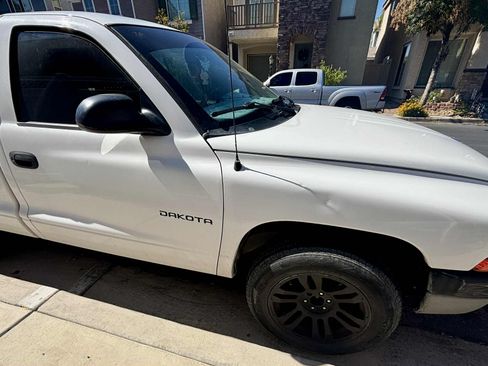 Used 2001 Dodge Dakota 2WD Regular Cab image 13