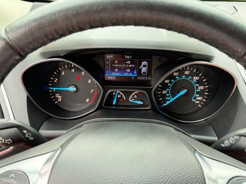 Used 2013 Ford Escape Titanium w/ Parking Technology Pkg image 22