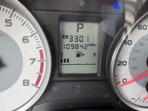 Used 2014 Subaru Impreza 2.0i Premium w/ Popular Package #1 AWD/4WD image 12