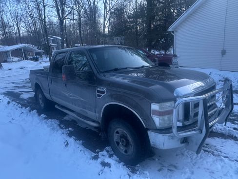 Used 2008 Ford F250 XLT image 1