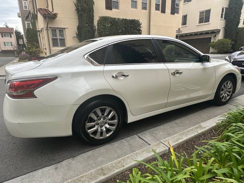 Used 2014 Nissan Altima 2.5 S image 4