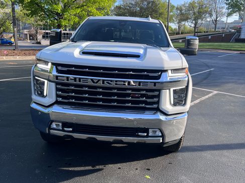 Used 2022 Chevrolet Silverado 2500 LTZ w/ LTZ Plus Package image 2