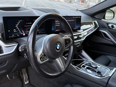 Used 2024 BMW X6 xDrive40i w/ Premium Package image 4