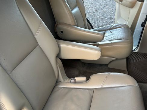 Used 2009 Chevrolet Tahoe LTZ image 22