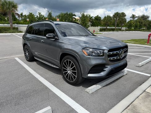 Used 2022 Mercedes-Benz GLS 450 4MATIC image 5