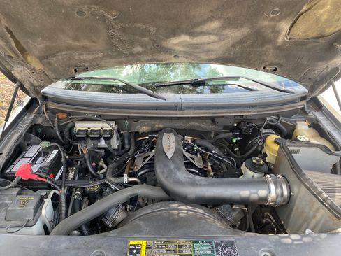 Used 2004 Ford F150 XLT image 17