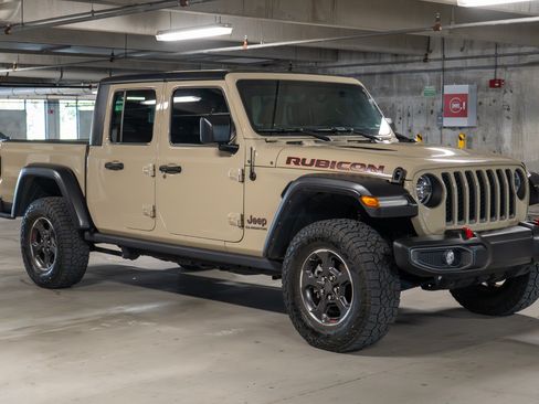 Used 2022 Jeep Gladiator Rubicon w/ LED Lighting Group image 10