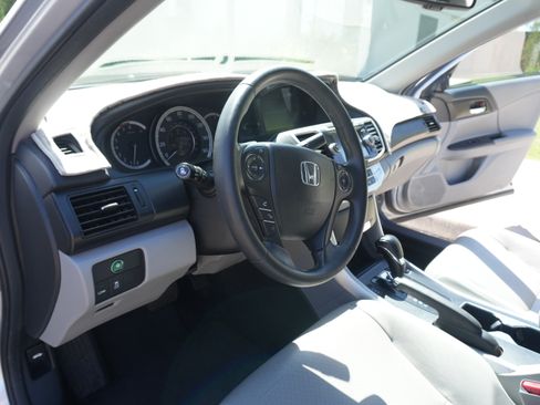 Used 2014 Honda Accord EX-L image 13
