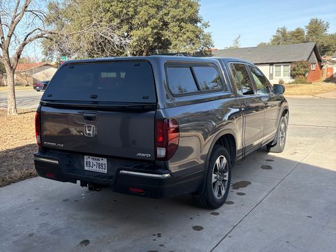Used 2017 Honda Ridgeline RTL image 13