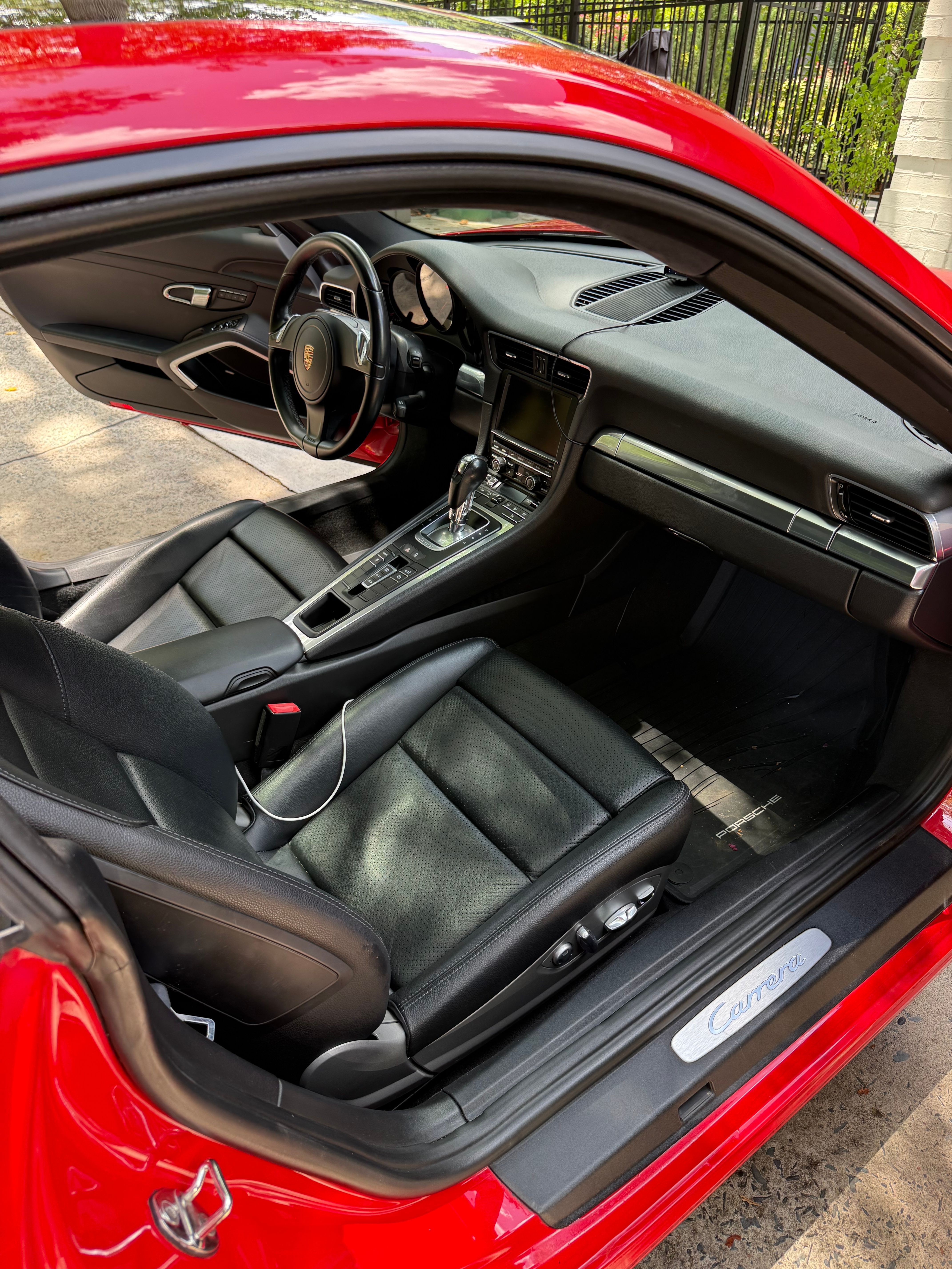 Used 2014 Porsche 911 Carrera RWD image 10