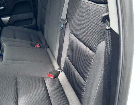 Used 2018 Chevrolet Silverado 1500 LT AWD/4WD image 8