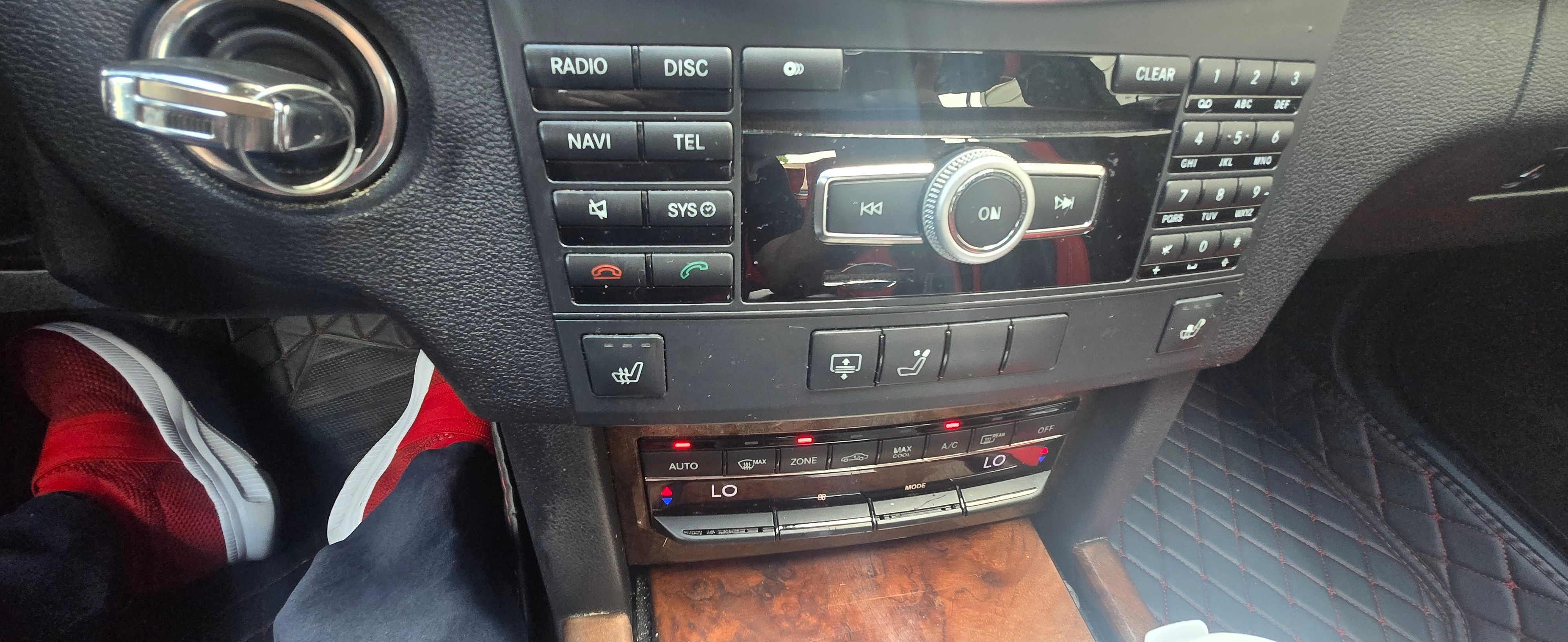 Used 2012 Mercedes-Benz E 350 Sedan image 18