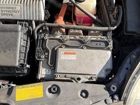 Used 2010 Toyota Prius Two image 8