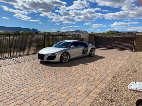 Used 2008 Audi R8 V8 image 1