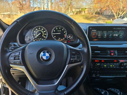 Used 2017 BMW X5 xDrive35i image 12