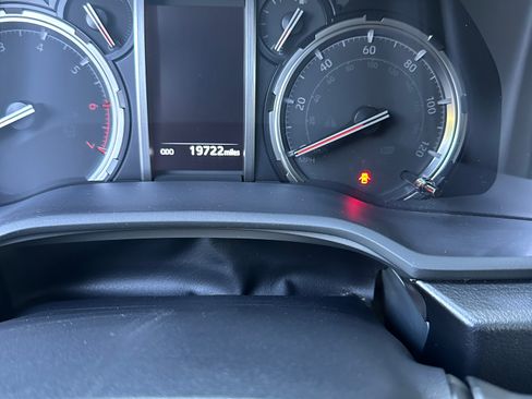 Used 2022 Toyota 4Runner TRD Pro AWD/4WD image 9