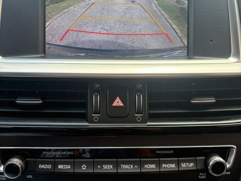 Used 2019 Kia Optima LX image 12