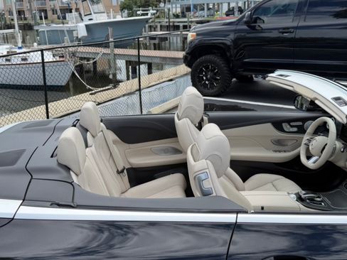 Used 2021 Mercedes-Benz E 450 Cabriolet image 5