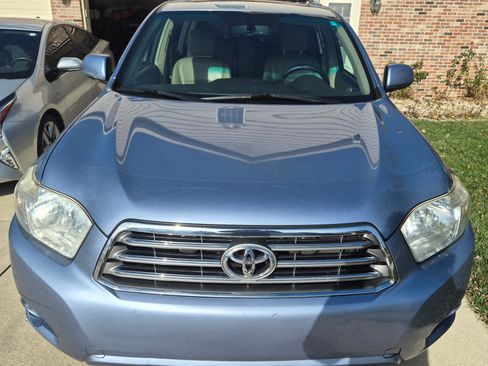 Used 2009 Toyota Highlander Limited image 2