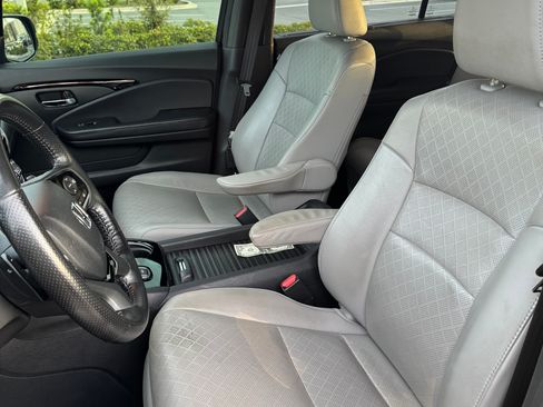 Used 2019 Honda Passport Touring image 9