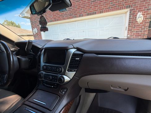 Used 2016 Chevrolet Suburban LTZ AWD/4WD image 9