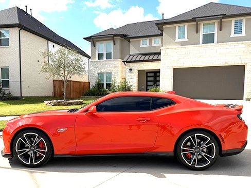 Used 2018 Chevrolet Camaro SS w/ Hot Wheels Edition image 1