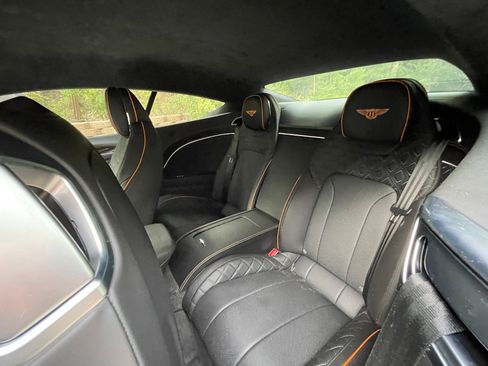 Used 2023 Bentley Continental GT V8 AWD/4WD image 2