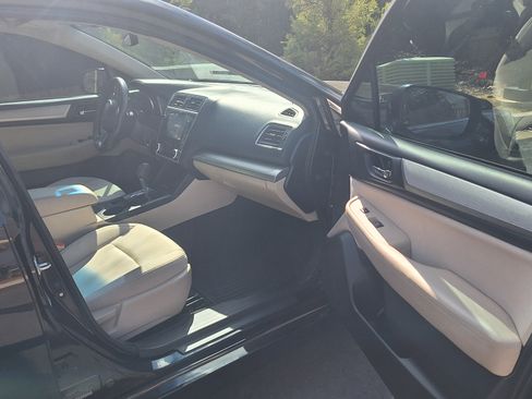 Used 2018 Subaru Legacy 2.5i Premium image 6