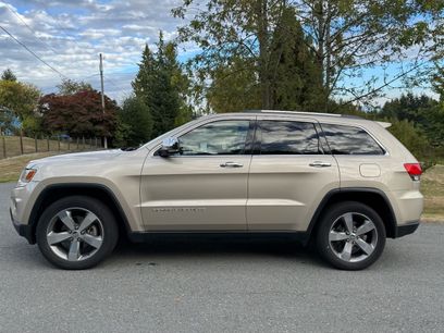 Used 2014 Jeep Grand Cherokee Limited w/ Trailer Tow Group IV