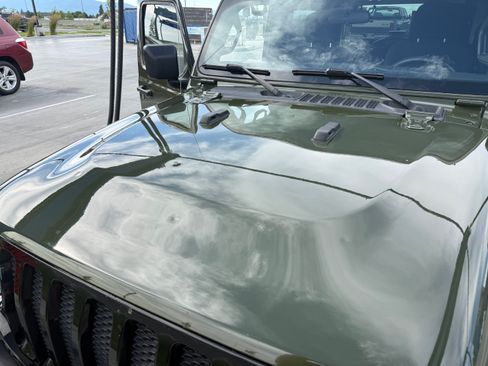 Used 2021 Jeep Wrangler Sport AWD/4WD image 21