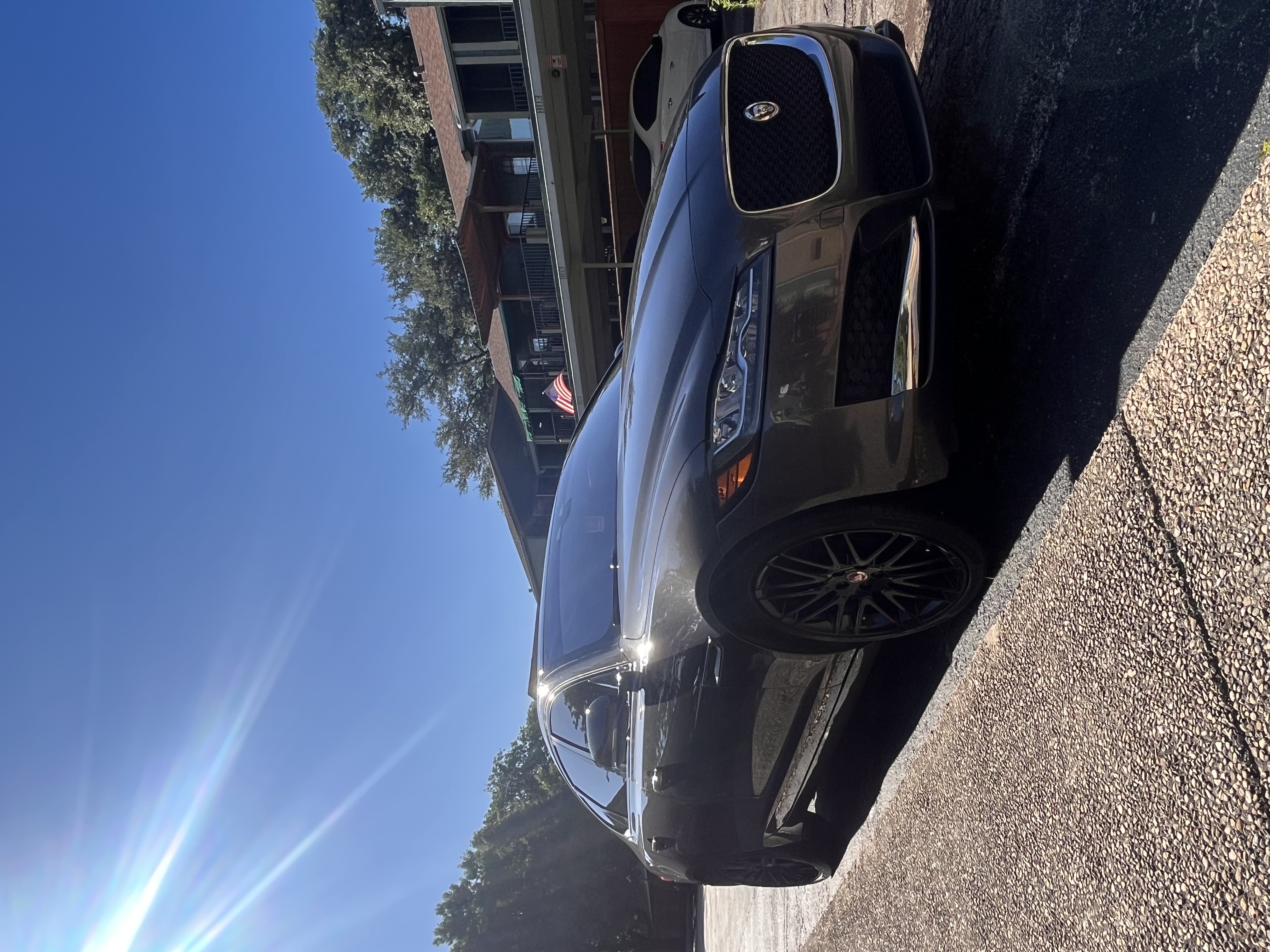 Used 2016 Jaguar XF Prestige RWD image 22