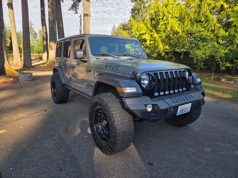 Used 2021 Jeep Wrangler Unlimited Sport image 8