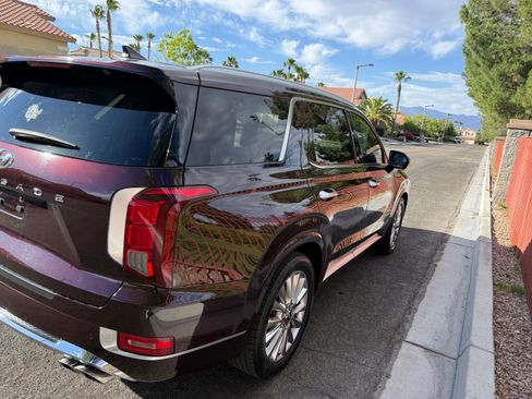 Used 2020 Hyundai Palisade Limited FWD image 4