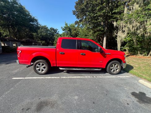 Used 2017 Ford F150 XLT RWD image 6