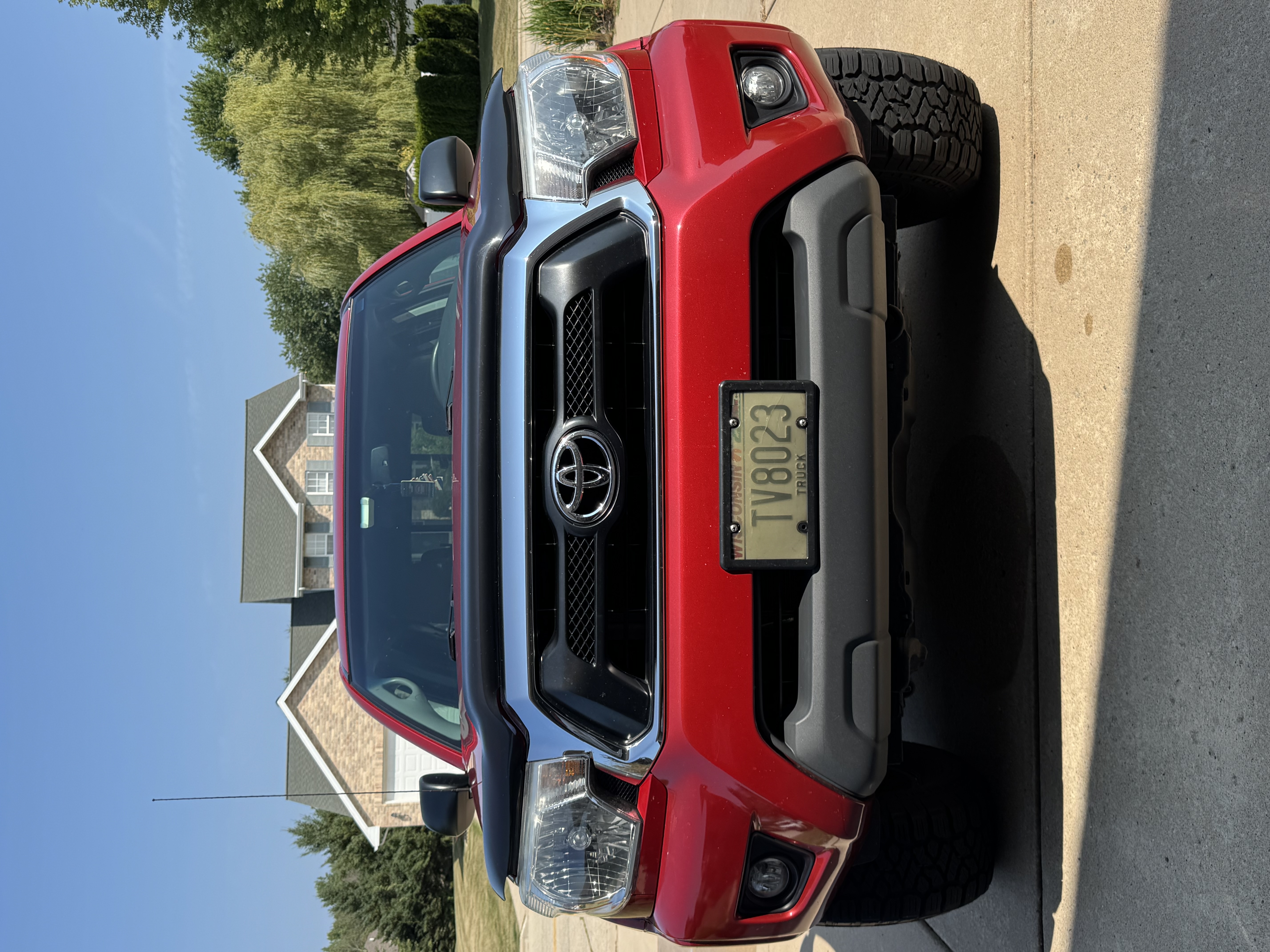 Used 2013 Toyota Tacoma 4x4 Double Cab w/ TRD Off-Road Pkg image 2