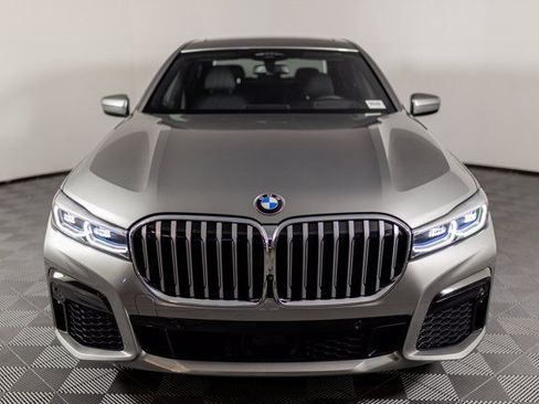 Used 2020 BMW 750i xDrive 750i xDrive Sedan 4D w/ Autobahn Package image 1